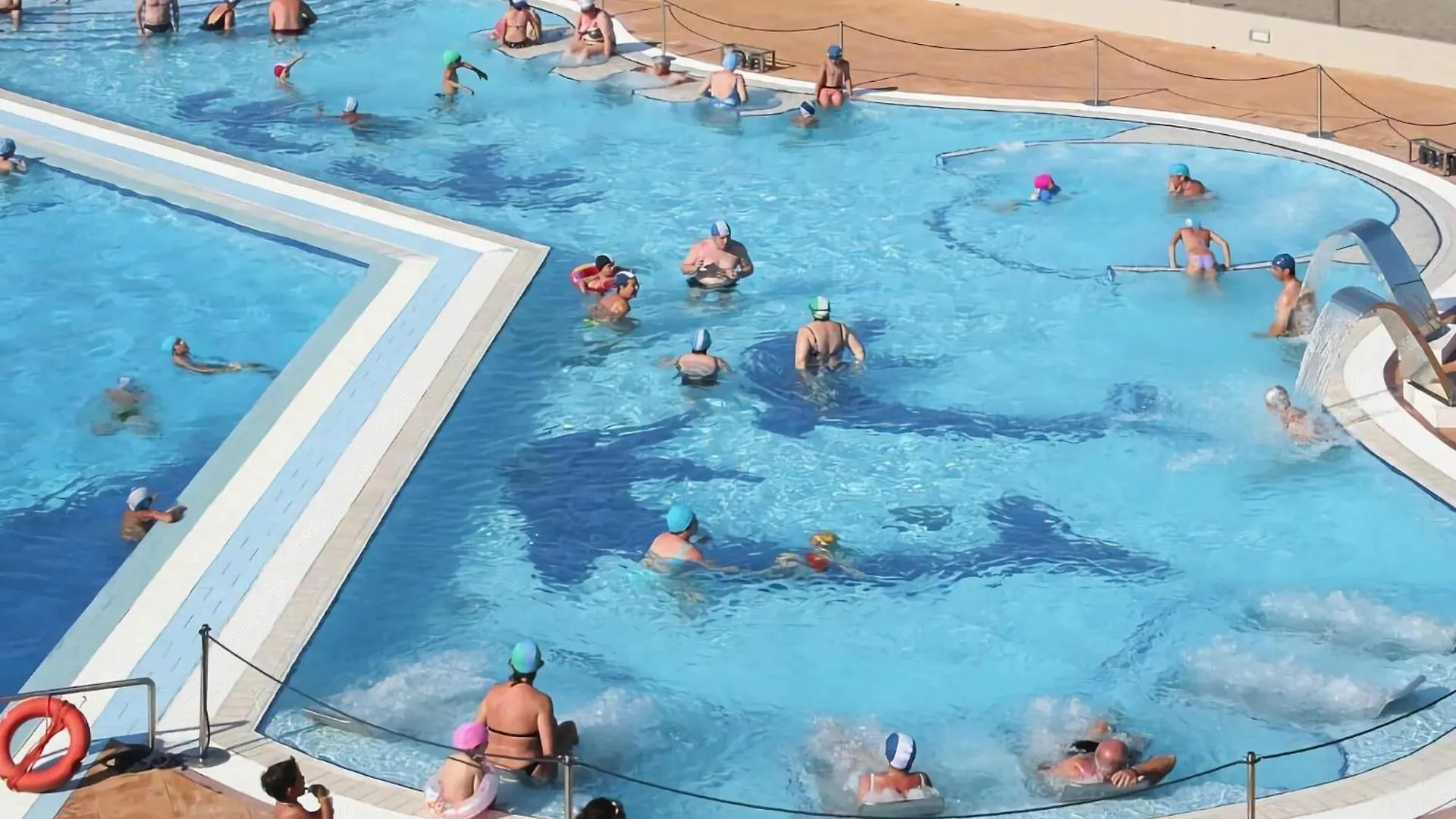Holiday home Bungalow In The Rosolina Mare With A Paid Sauna Italy