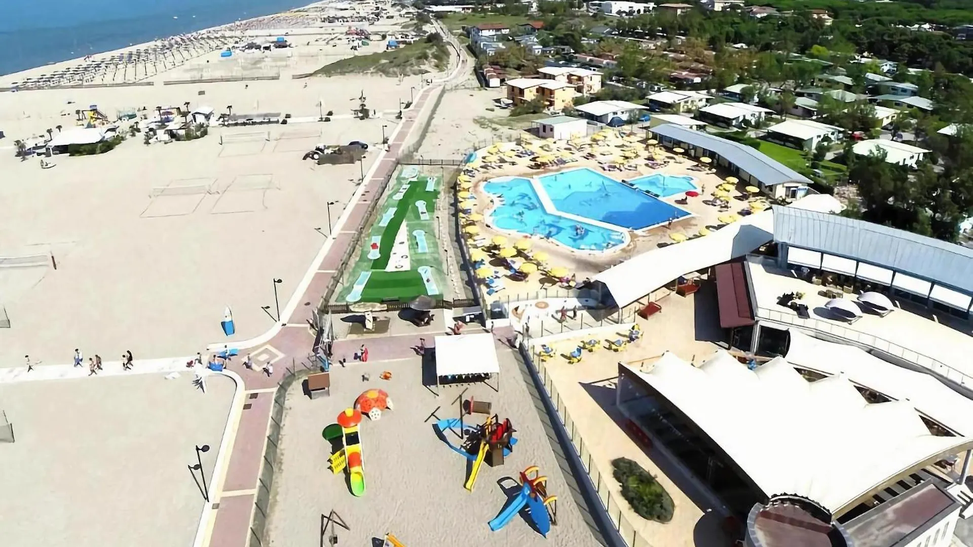Holiday home Bungalow In The Rosolina Mare With A Paid Sauna
