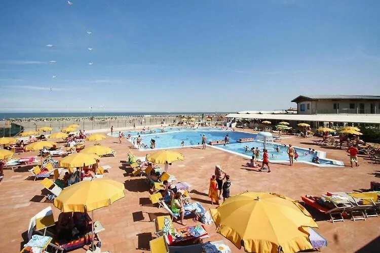 Bungalow In The Rosolina Mare With A Paid Sauna