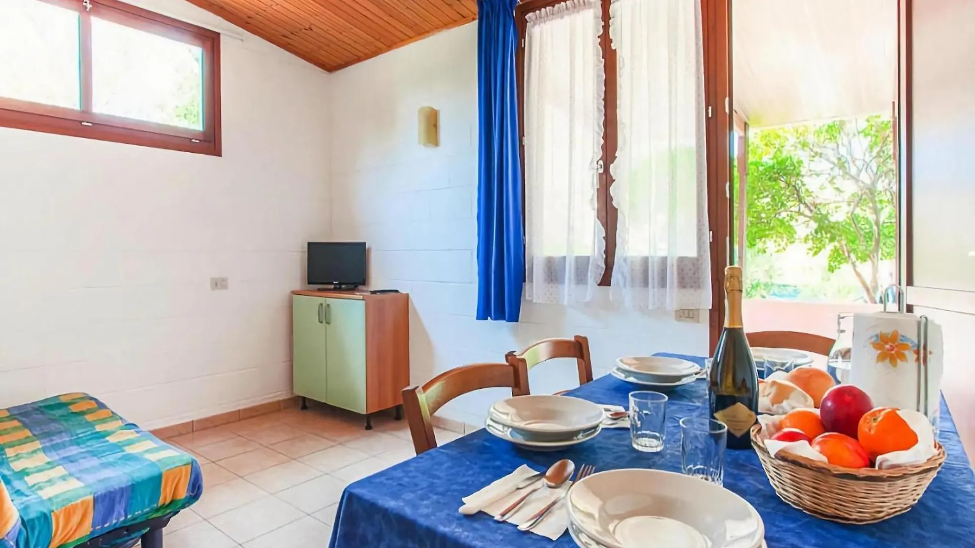 Holiday home Bungalow In The Rosolina Mare With A Paid Sauna